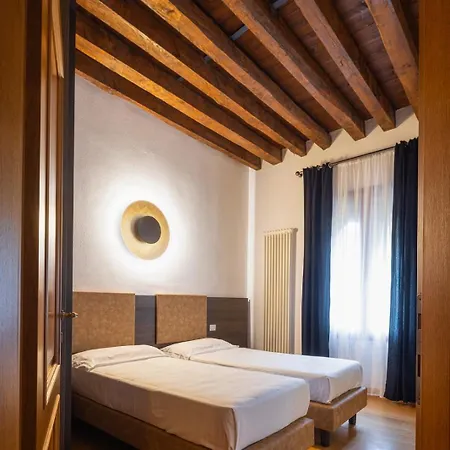 Apartment Castello Della Dea