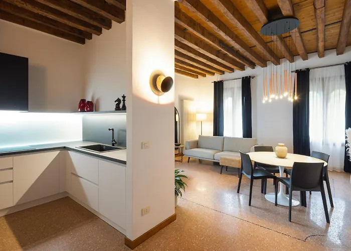 Castello Della Dea 公寓 *