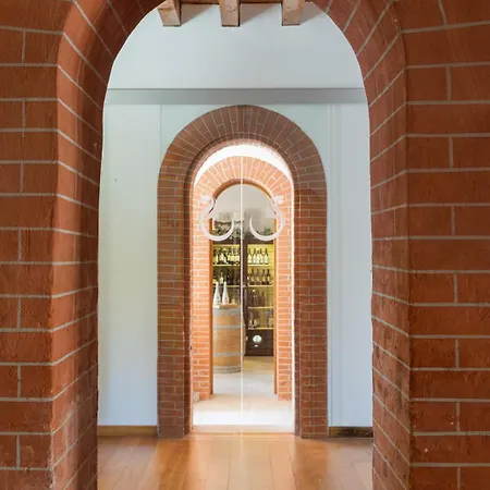 Castello Della Dea Апартаменты Понте-нелле-Альпи